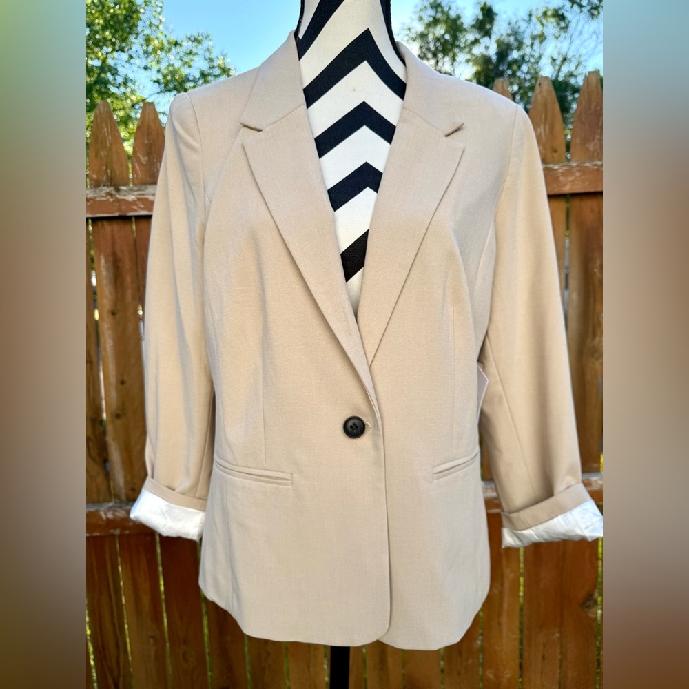Kensie Light Tan beige Women's 3/4 sleeve Blazer